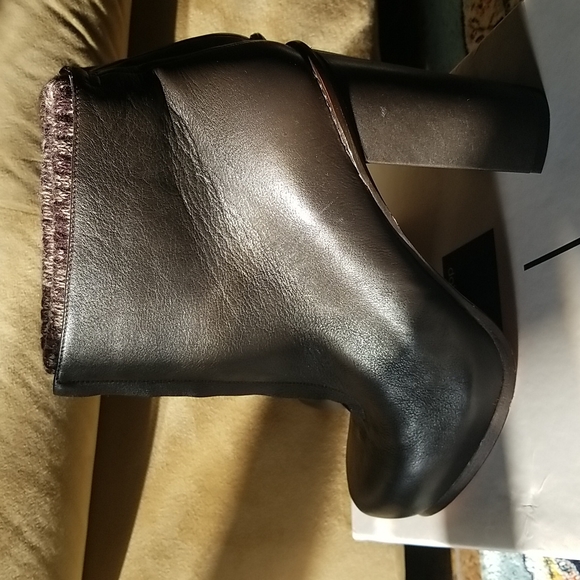 Brand New Dolce Vita Joya Booties - Picture 5 of 6